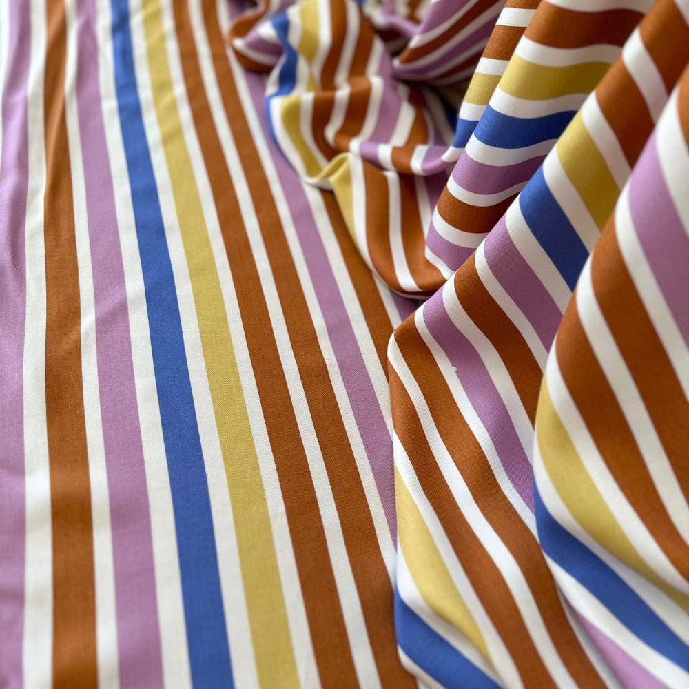 Tecido Estampado 100% Viscose - Listras Alegres
