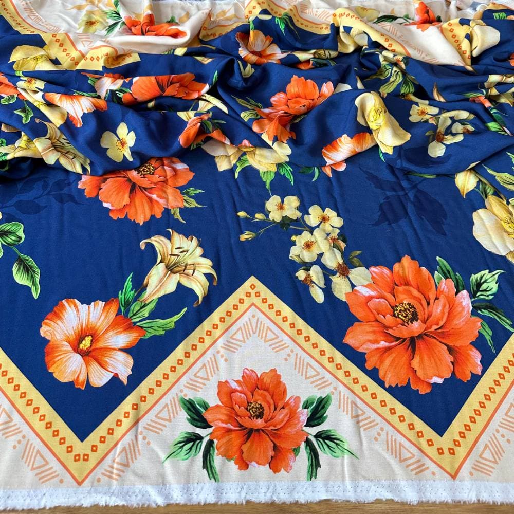 Tecido Estampado 100% Viscose - Floral Barrado Azul Marinho