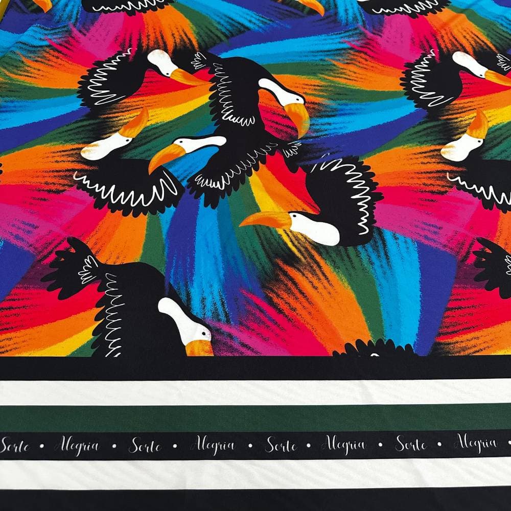 Tecido Estampado Viscoseda tucanos colors 3 - Atacado