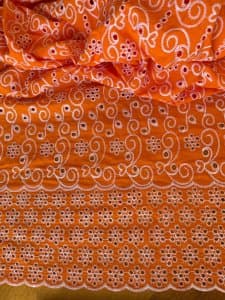 Tecido Laise Bordada Bi Color Laranja - LIVE 