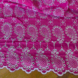 Tecido Laise Bordada Bi Color Caxemir Rosa - LIVE