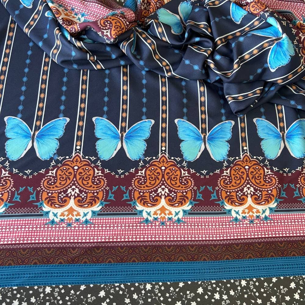 Tecido Estampado Viscoseda Barrado Duplo Borboletas - Atacado