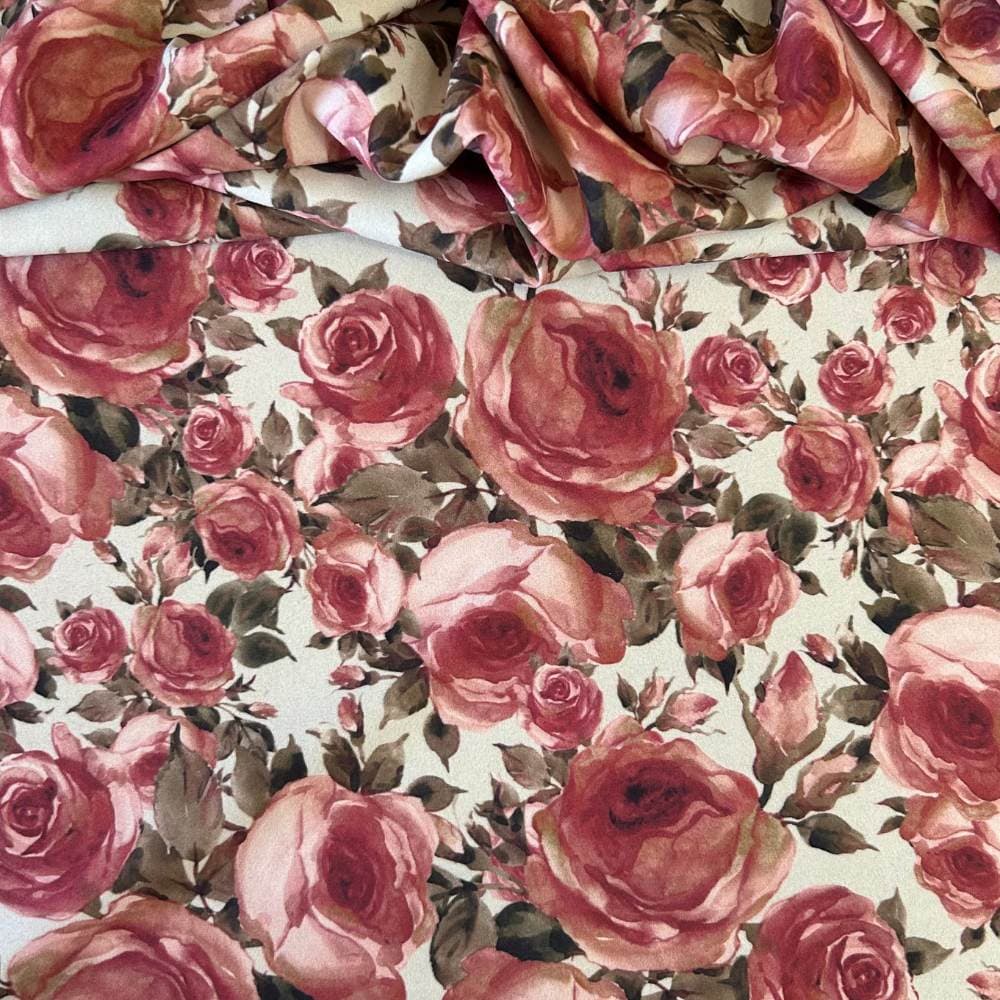 Tecido Estampado Viscoseda Rosas Clássicas Aquarela