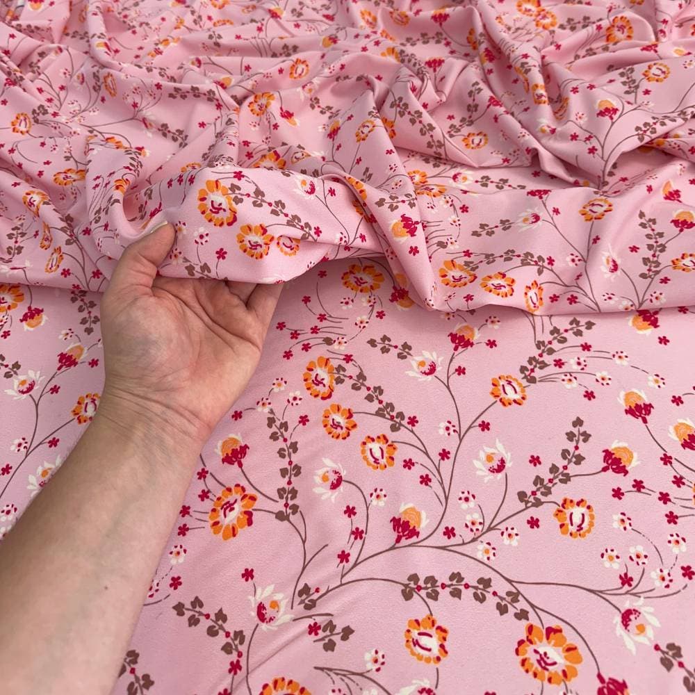 Tecido Estampado Viscoseda floral rosa - Atacado