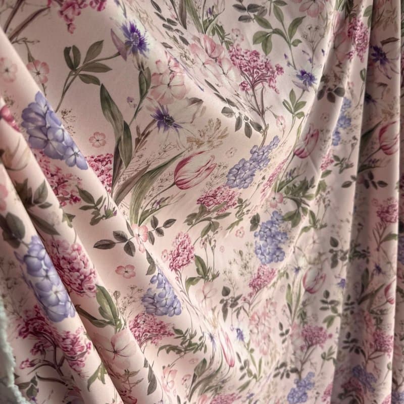 Tecido Estampado Viscoseda - Wild Flowers