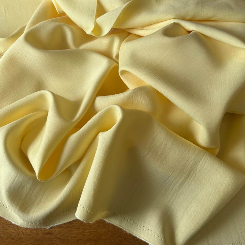 Tecido Alfaiataria Liocel Marrant Premium Amarelo Manteiga