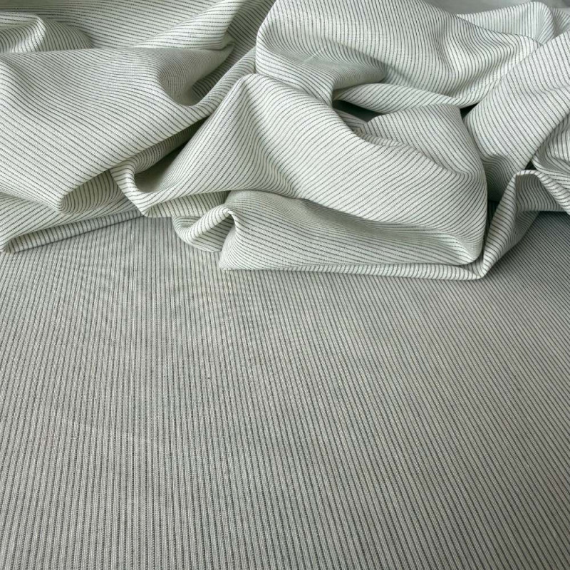 Tecido Cambraia de Algodão, Liocel e Linho - Listrada Verde Tecido Cambraia de Algodão, Liocel e Linho - Listrada Verde