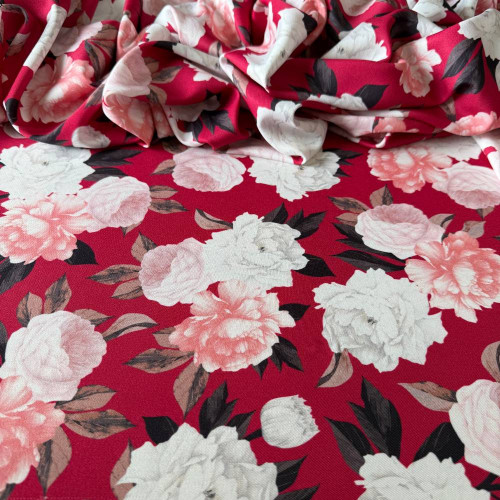 Tecido Estampado Crepe Elise - Rosas Brancas Paixão