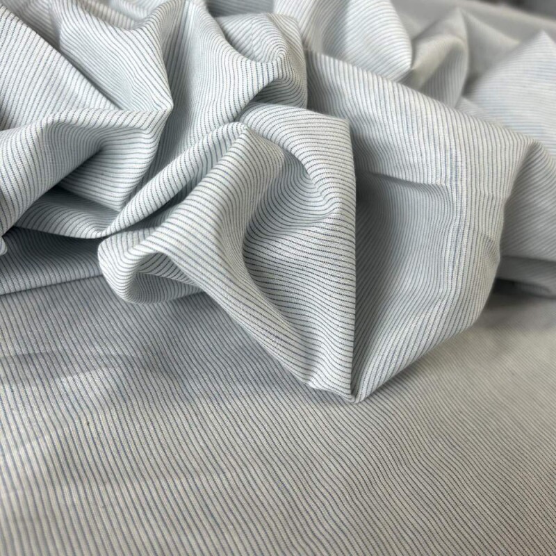  Tecido Cambraia de Algodão Listrada