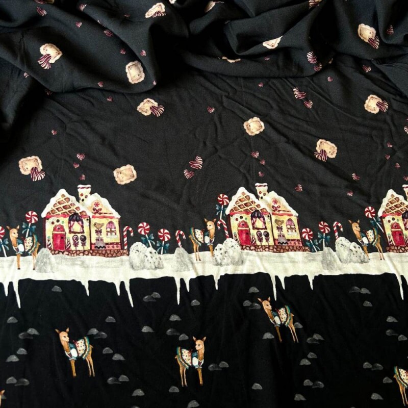  Tecido Estampado 100% Viscose  - Doces Encantados