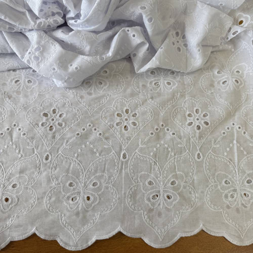 Tecido Lese de Algodão Bordado - Borboletas Branca Tecido Lese de Algodão Bordado - Borboletas Branca