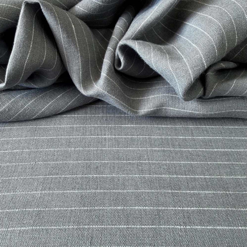 Tecido Linho Puro para Alfaiataria Risca de Giz Cinza - 100% Linho Tecido Linho Puro para Alfaiataria Risca de Giz Cinza - 100% Linho