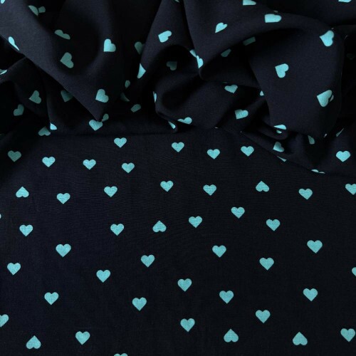 Tecido Estampado 100% Viscose - Corações Love Preto e Ciano Tecido Estampado 100% Viscose - Corações Love Preto e Ciano