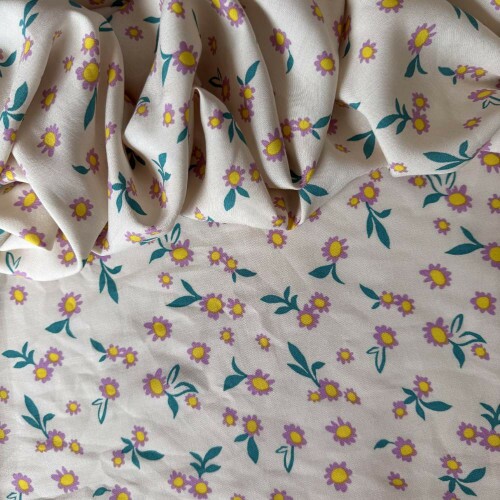 Tecido Estampado 100% Viscose - Floral Lily Rosa e Off Tecido Estampado 100% Viscose - Floral Lily Rosa e Off