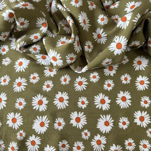 Tecido Estampado 100% Viscose - Margaridas Verde Tecido Estampado 100% Viscose - Margaridas Verde