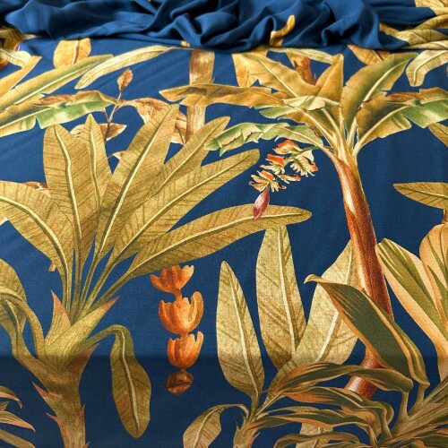 Tecido Estampado 100% Viscose - Barrado  Folhas de Bananeira Azul
