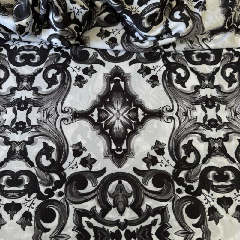 Tecido Estampado Viscoseda Azulejos Portugueses Preto e Branco - atacado Tecido Estampado Viscoseda Azulejos Portugueses Preto e Branco - atacado