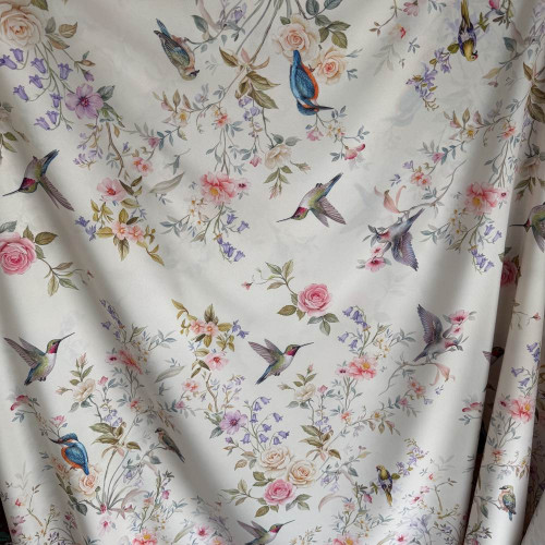 Tecido Estampado Viscoseda Beija Flor Floral - Atacado