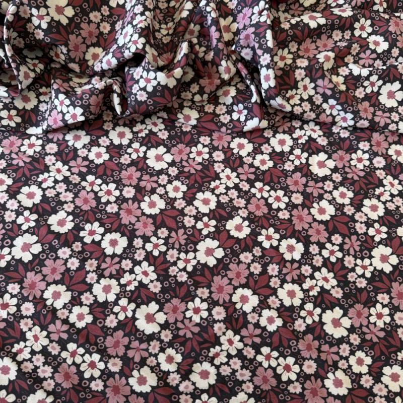 Tecido Estampado Viscoseda - Floral Margaridas Vinho - Atacado Tecido Estampado Viscoseda - Floral Margaridas Vinho - Atacado