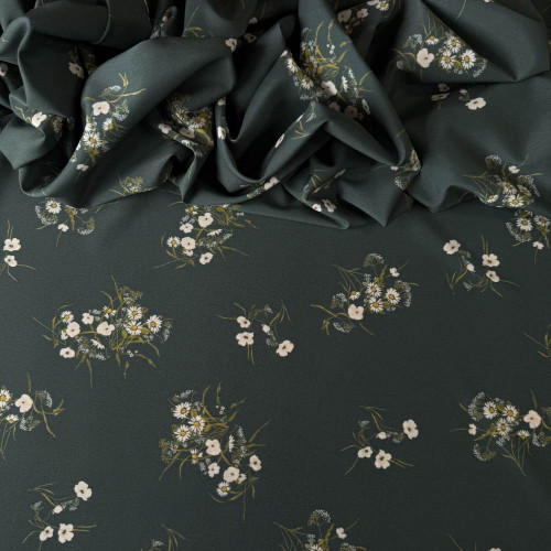 Tecido Estampado Viscoseda Flores Verde Escuro