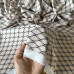 Tecido Estampado Viscoseda Padrão Geométrico Creme