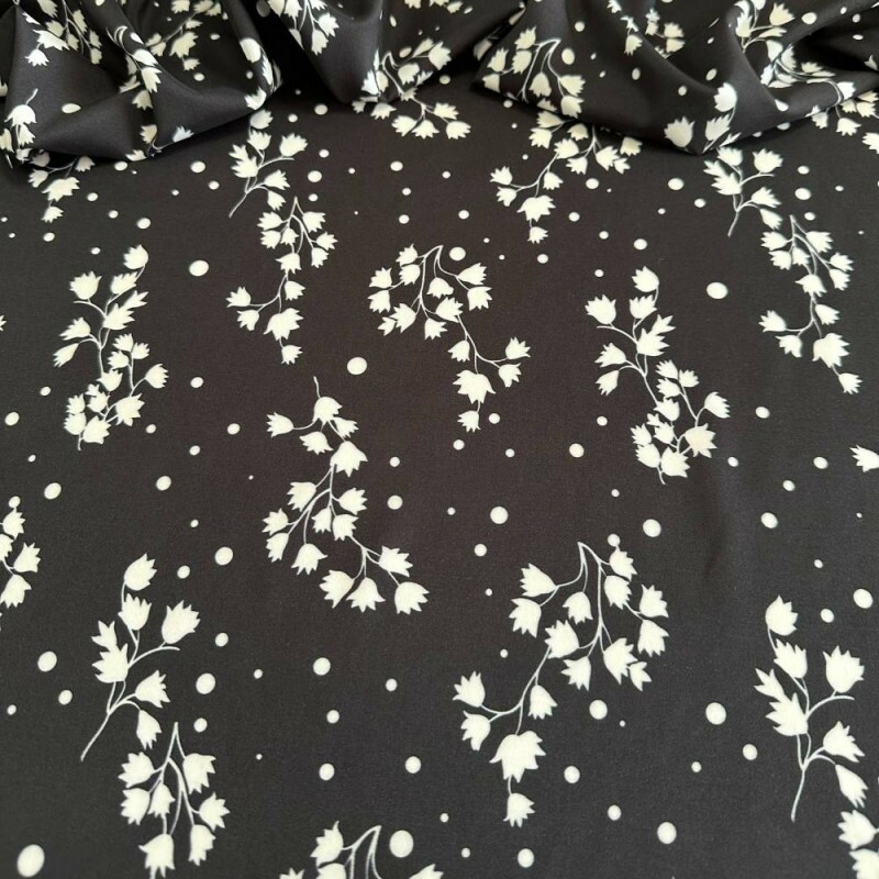 Tecido Estampado Viscoseda flores black2 - Atacado