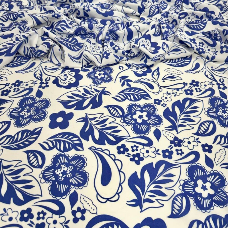 Tecido Estampado Viscoseda flores e caxemira - Atacado