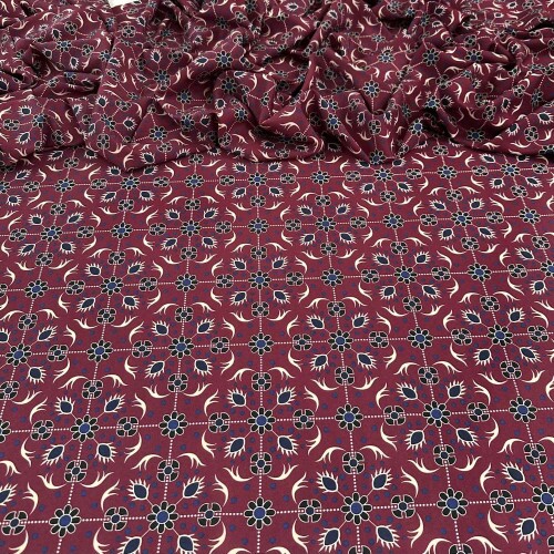 Tecido Estampado Viscoseda mini floral vinho - Atacado