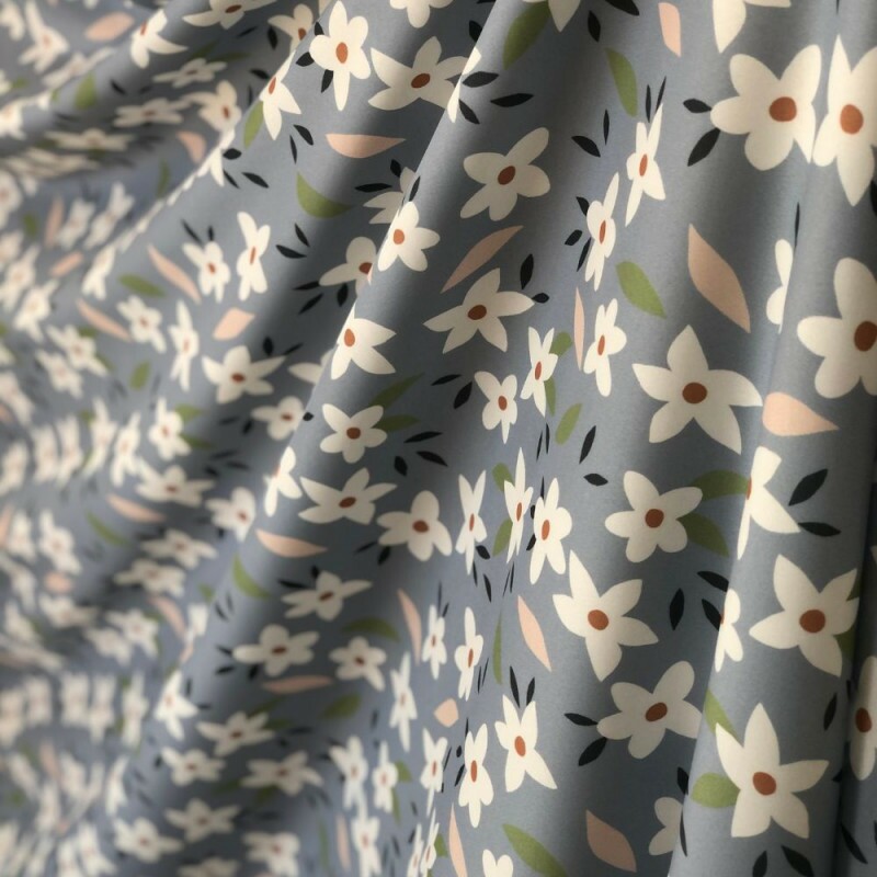 Tecido Estampado Viscoseda Flores Cinzas - atacado