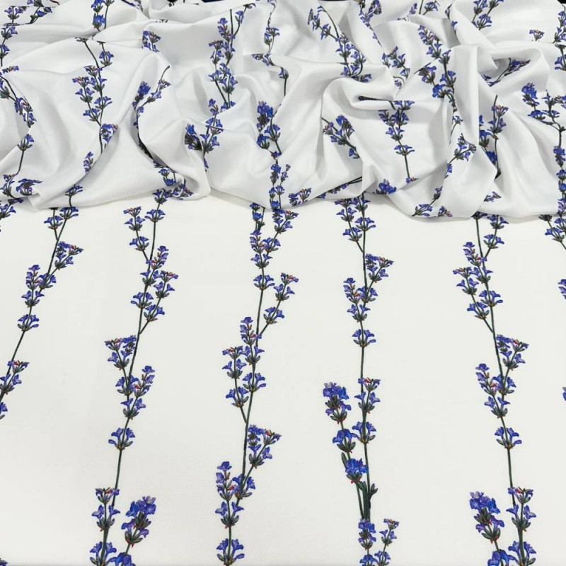 Tecido Estampado Crepe Evolve flores de lavanda - Atacado