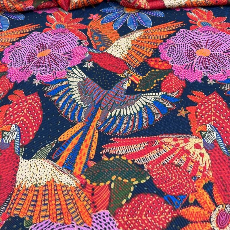 Tecido Estampado Crepe Evolve flores e araras
