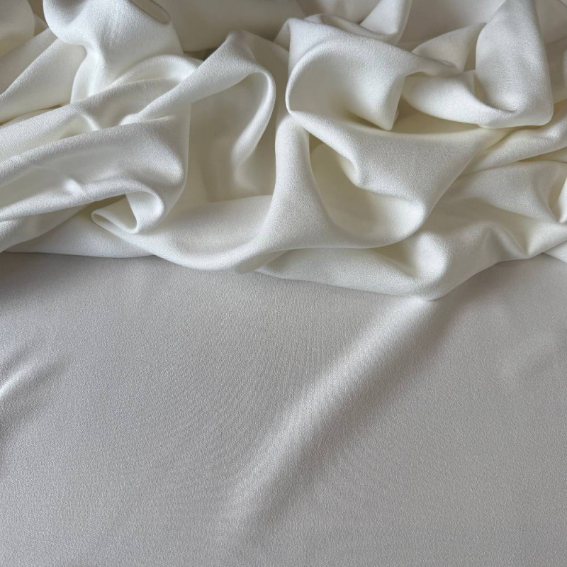 Tecido Viscose Supreme Lisa Off White