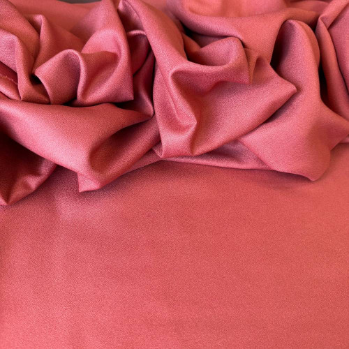 Tecido Viscose Supreme Lisa Rosa Goiaba