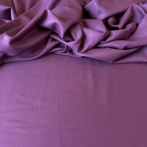 Tecido Viscose Supreme Lisa Roxo Uva Tecido Viscose Supreme Lisa Roxo Uva